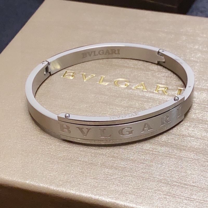 Bv1g*ai bracelets